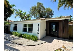 1645 Ne 175th St North Miami Beach, FL 33162 - MLS#A11886130