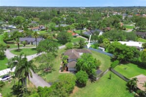 14940 Sw 164th Ter Miami, FL 33187 - MLS#A11886140