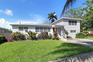 195 Ne 121st Ter, North Miami