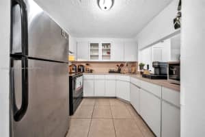 6780 W 2nd Ct 411 Hialeah, FL 33012 - MLS#A11886250