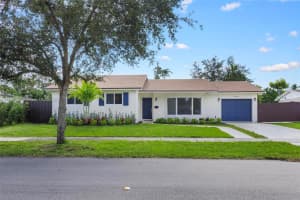 19221 Sw 92nd Rd Cutler Bay, FL 33157 - MLS#A11886287