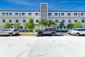 6420 Nw 102nd Path 303 Doral, FL 33178 - MLS#A11886289