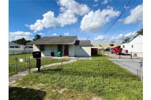 3561 Nw 106th St Miami, FL 33147 - MLS#A11886303