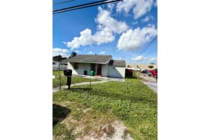 3561 Nw 106th St Miami, FL 33147 - MLS#A11886303