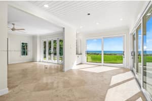 906 Holoma Dr Vero Beach, FL 32963 - MLS#A11886306
