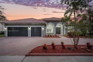 12814 Nw 20th St, Pembroke Pines