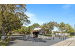 7737 Nw 79th Ave 301, Tamarac