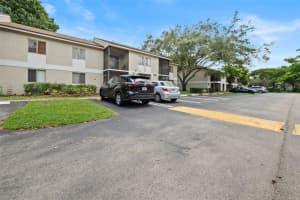 504 Gardens Drive 203 Pompano Beach, FL 33069 - MLS#A11886353