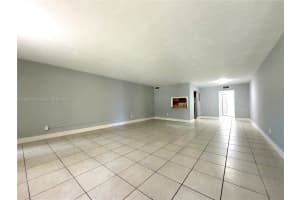 1885 Ne 121st St 3 North Miami, FL 33181 - MLS#A11886378