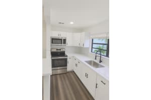 417 Nw 2nd Ave 9 Hallandale Beach, FL 33009 - MLS#A11886437