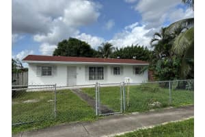 3277 Nw 179th St Miami Gardens, FL 33056 - MLS#A11886456