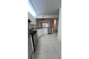 4310 Crystal Lake Dr B6 Deerfield Beach, FL 33064 - MLS#A11886474