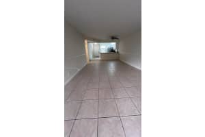 4310 Crystal Lake Dr B6 Deerfield Beach, FL 33064 - MLS#A11886474