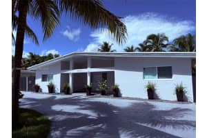 2325 Ne 194th St Miami, FL 33180 - MLS#A11886476