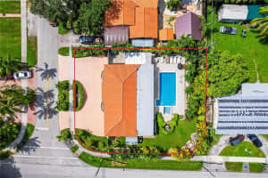 9901 Sw 35th Ter Miami, FL 33165 - MLS#A11886518