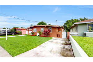 9035 SW 27th St, Miami, FL 33165, Sold 11/17/25