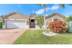 622 Sw 200th Ter Pembroke Pines, FL 33029 - MLS#A11886527