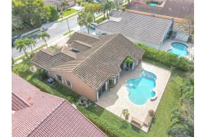 622 Sw 200th Ter Pembroke Pines, FL 33029 - MLS#A11886527