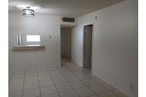 5181 W Oakland Park Blvd 103 Lauderdale Lakes, FL 33313 - MLS#A11886564