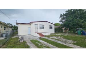 2121 Nw 64th St Miami, FL 33147 - MLS#A11886579