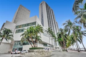 325 S Biscayne Blvd 2519 Miami, FL 33131 - MLS#A11886621