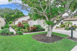 58 Ironwood Way N, Palm Beach Gardens