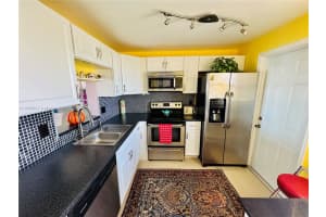 619 Ne 14th Ave 703 Hallandale Beach, FL 33009 - MLS#A11886631