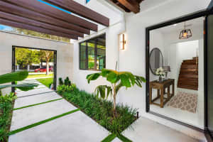 638 Escobar Ave Coral Gables, FL 33134 - MLS#A11886681
