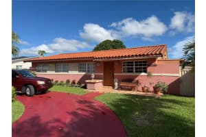 10371 Sw 5th St, Sweetwater