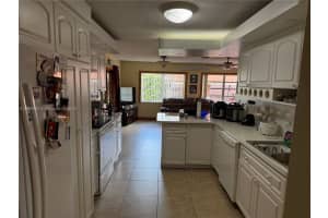 10371 Sw 5th St Sweetwater, FL 33174 - MLS#A11886683