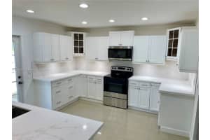 1400 E Hawthorne Cir Hollywood, FL 33021 - MLS#A11886716