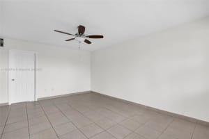 1154 W 35th St 224 Hialeah, FL 33012 - MLS#A11886734