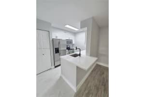 2831 N Oakland Forest Dr 108 Oakland Park, FL 33309 - MLS#A11886764