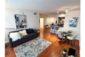 2775 Ne 187th St 319, Aventura