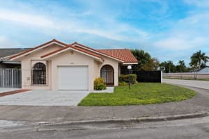 14207 Sw 51st St, Miami