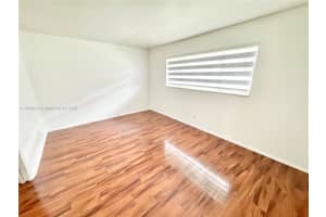 300 Layne Blvd 313 Hallandale Beach, FL 33009 - MLS#A11886816