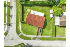 10280 Sw 43rd St Miami, FL 33165 - MLS#A11886818