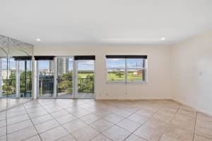 200 Diplomat Pkwy 825 Hallandale Beach, FL 33009 - MLS#A11886826