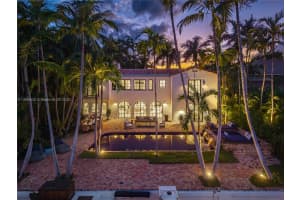 6065 Pine Tree Dr Miami Beach, FL 33140 - MLS#A11886835