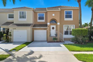 15462 Nw 14th Ct, Pembroke Pines