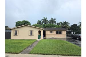 21 Ne 161st Miami, FL 33162 - MLS#A11886850