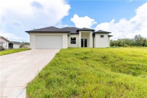 615 8th Ave Lehigh Acres, FL 33972 - MLS#A11886854