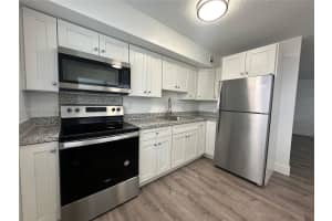 2500 Johnson St 10 Hollywood, FL 33020 - MLS#A11886881