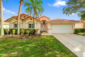 16898 Crestview Ln Weston, FL 33326 - MLS#A11886967