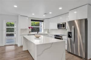 920 Ne 99 St, Miami Shores