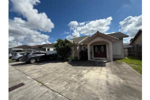 3781 Sw 97th Ave, Miami