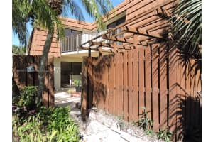 1316 Sw 118th Ter 1316 Davie, FL 33325 - MLS#A11887031