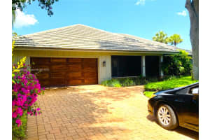 1 E Balfour Rd E Palm Beach Gardens, FL 33418 - MLS#A11887060