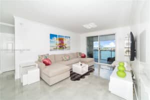 17150 N Bay Rd 2905, Sunny Isles Beach