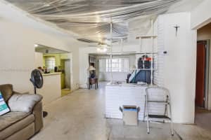 4315 W Park Rd Hollywood, FL 33021 - MLS#A11887081